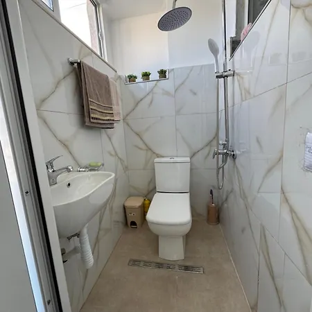 Cozy 1 Bed Flat In Tepelene- Joanna'S House Apartment