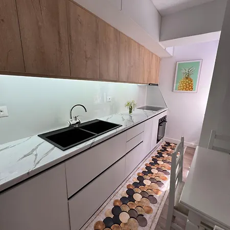 Cozy 1 Bed Flat In Tepelene- Joanna'S House * Tepelene